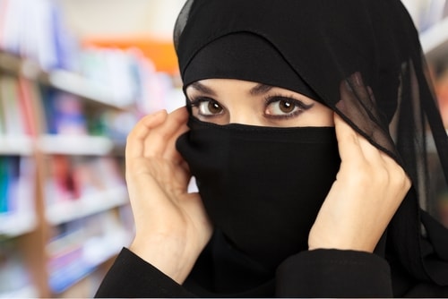 Eleganter Niqab in schwarz